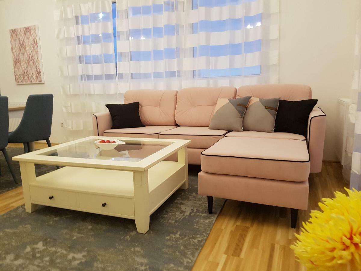Apartment White Vintage Park View *